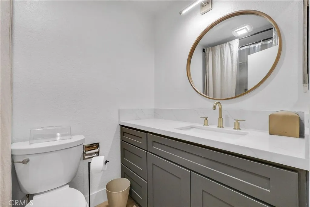 24461 Willow Run Road, Moreno Valley, California 92557 home-pic-16